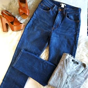 H&M high waisted jeans.